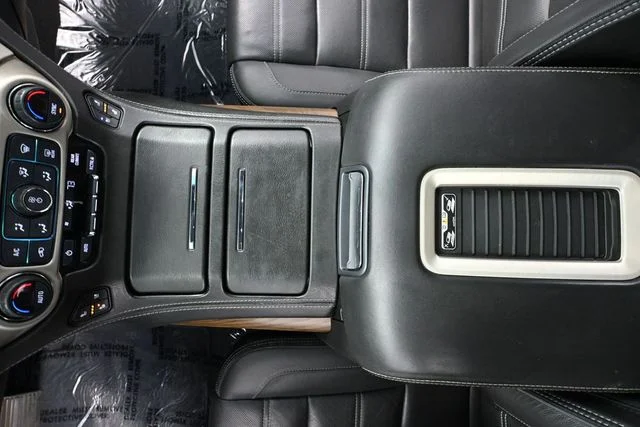2020 GMC Yukon Denali - Photo 39