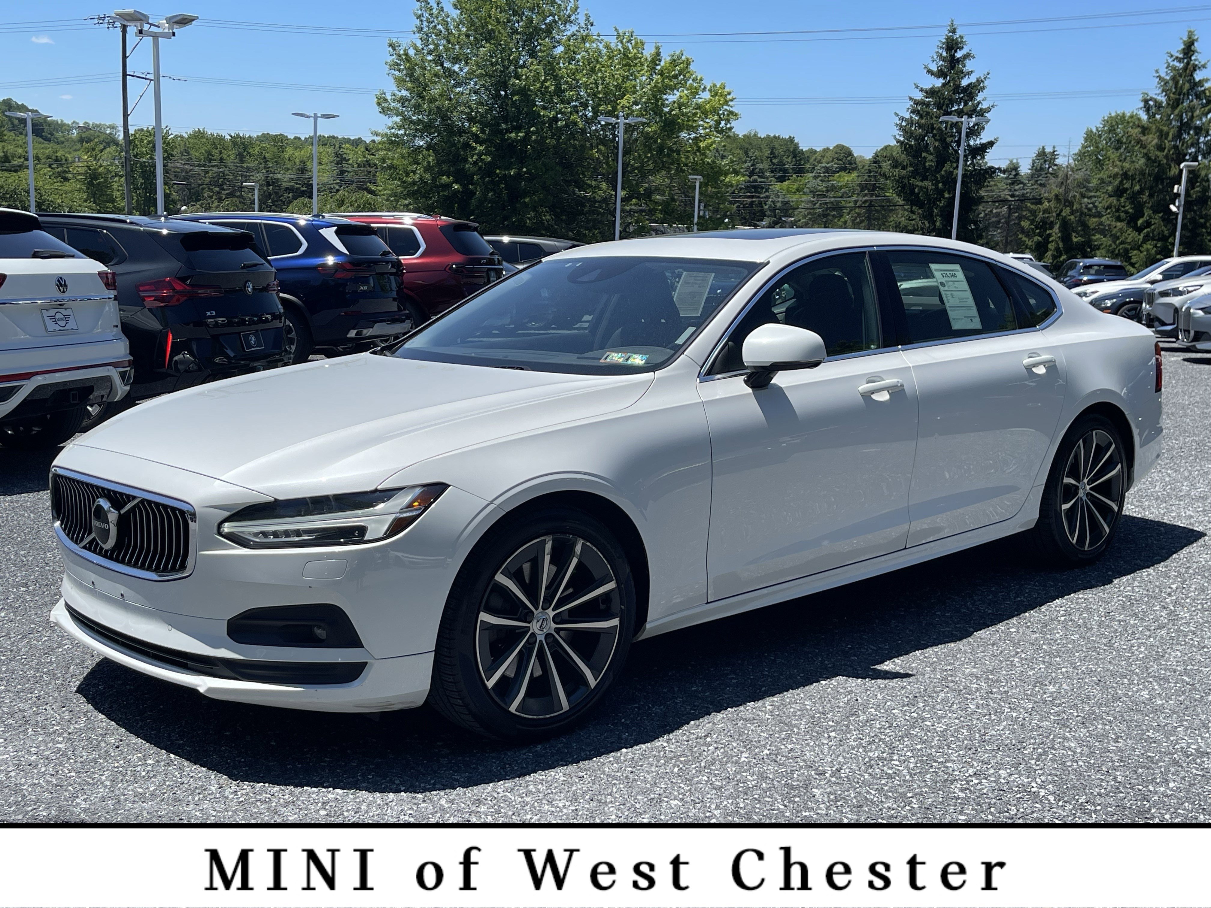 2021 Volvo S90 T6 Momentum AWD's photo