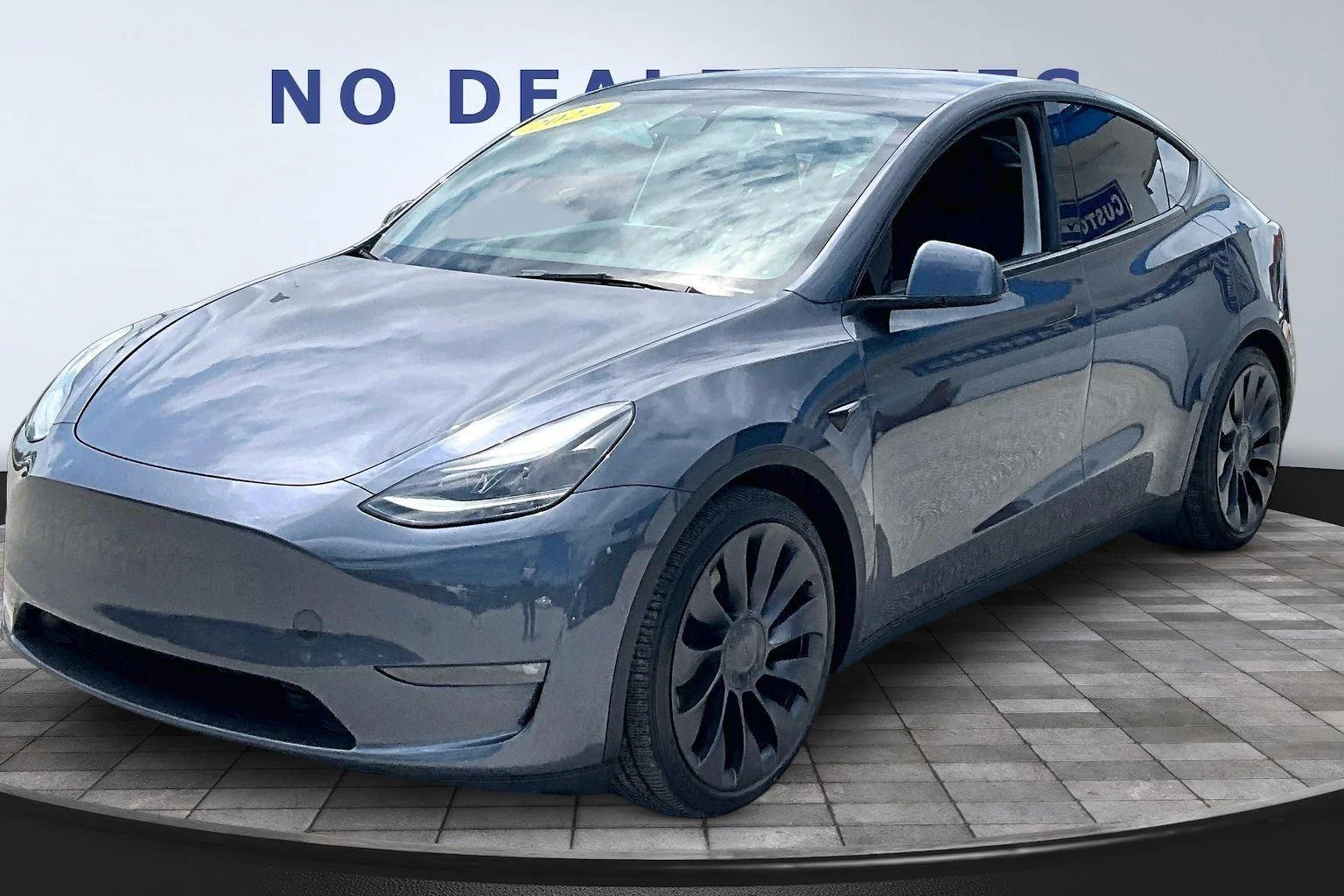 2022 Tesla Model Y Performance Dual Motor All-Wheel Drive's photo
