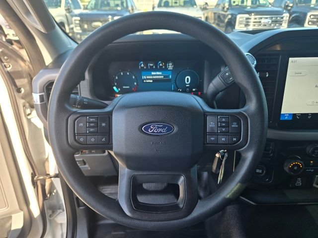 Used 2025 White Ford XL image 20