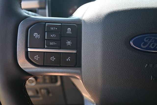 2025 Ford F-150 Lariat - Photo 17