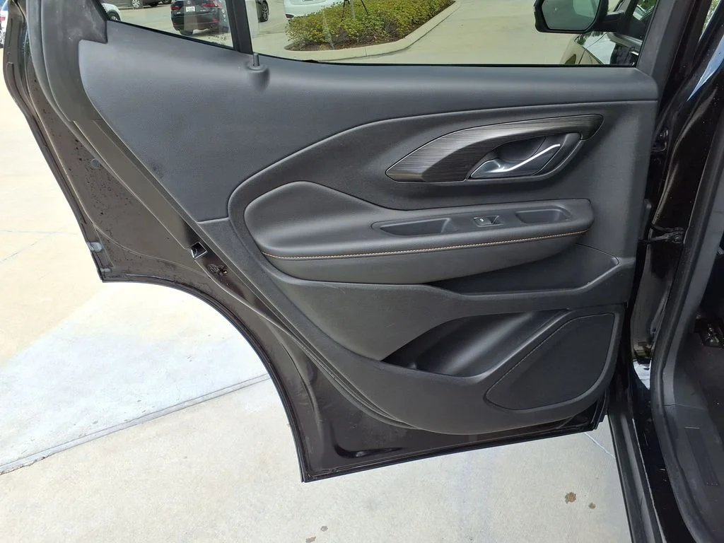 Used 2019 Black GMC SLT image 14