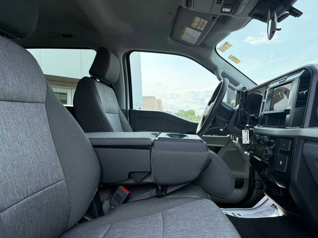 2026 Ford F-350 Super Duty XL - Photo 16
