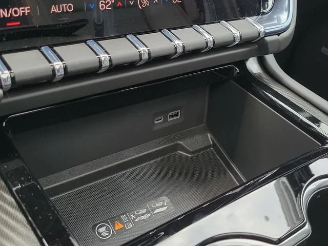 New 2026 Onyx Black GMC AT4 image 18