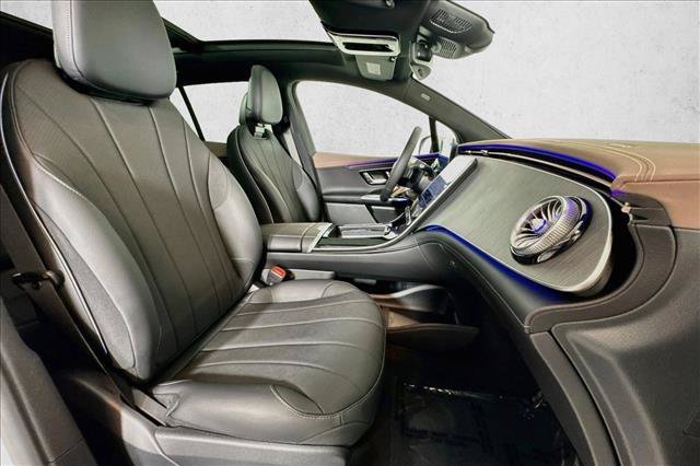 New 2027 Polar White Mercedes-Benz EQE 320+ image 55
