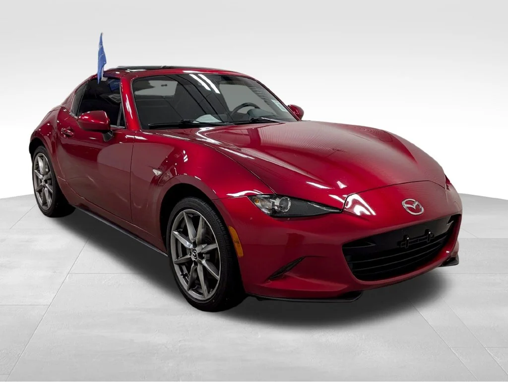Certified Used 2022 Soul Red Crystal Metallic Mazda Grand Touring image 12