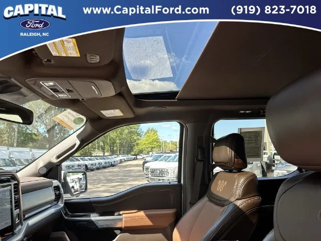 Used 2025 White Ford King Ranch image 22