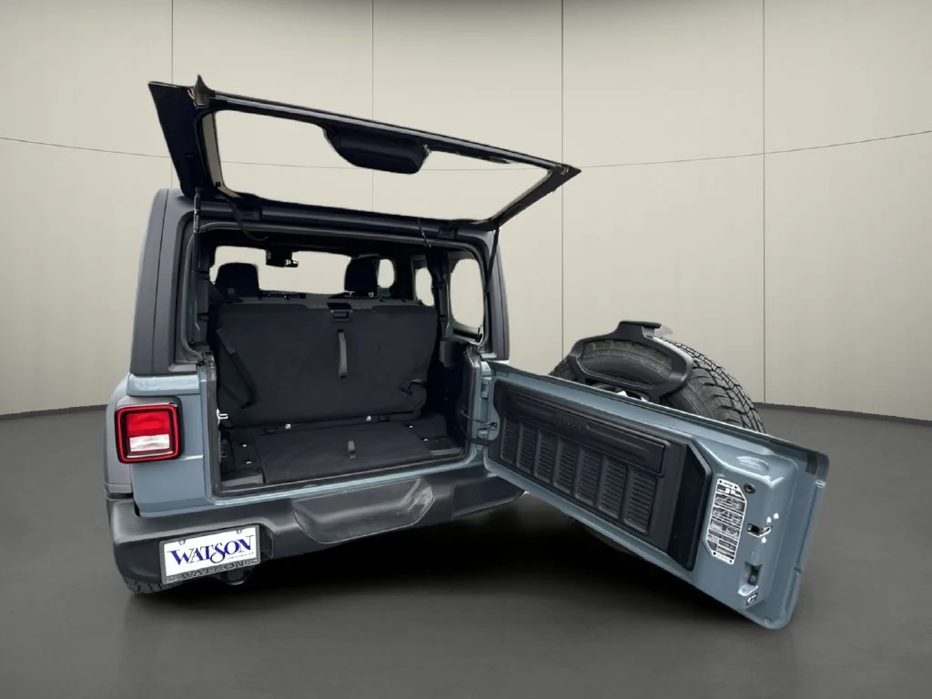 Used 2025 Gray Jeep Sport S image 26