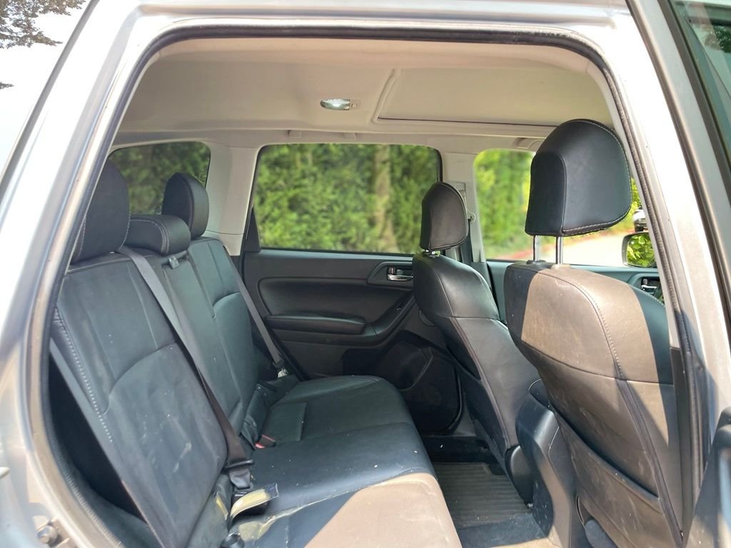 Used 2018 Ice Silver Metallic Subaru 2.5i Limited image 23