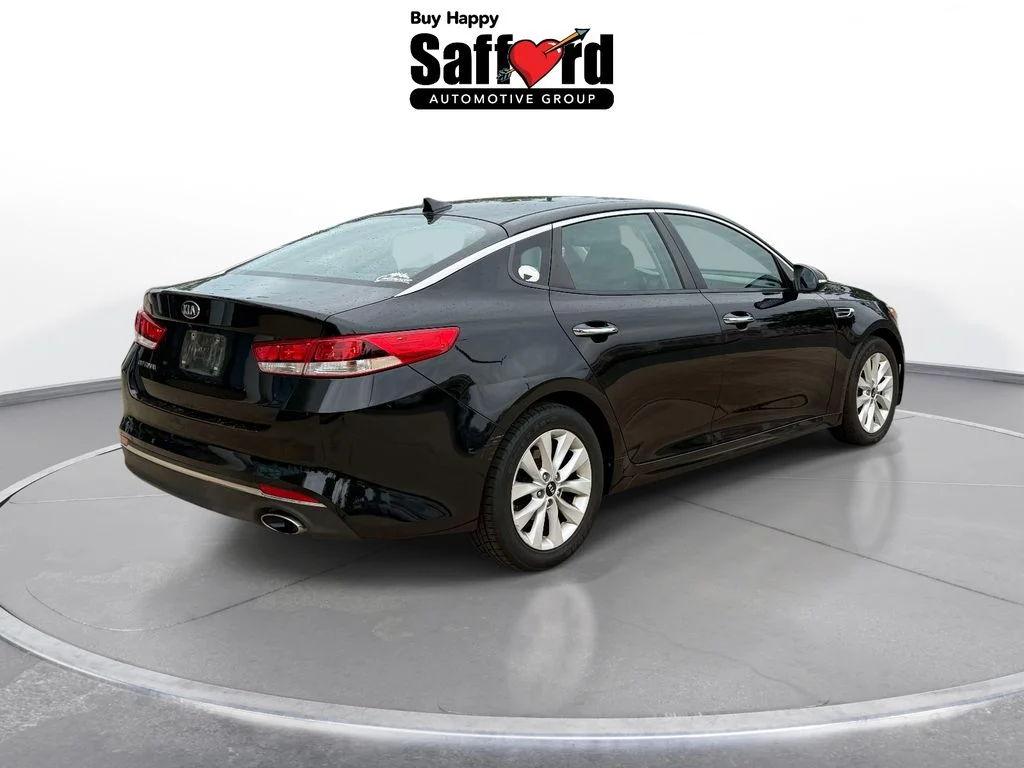 Used 2016 Ebony Black Kia LX image 9