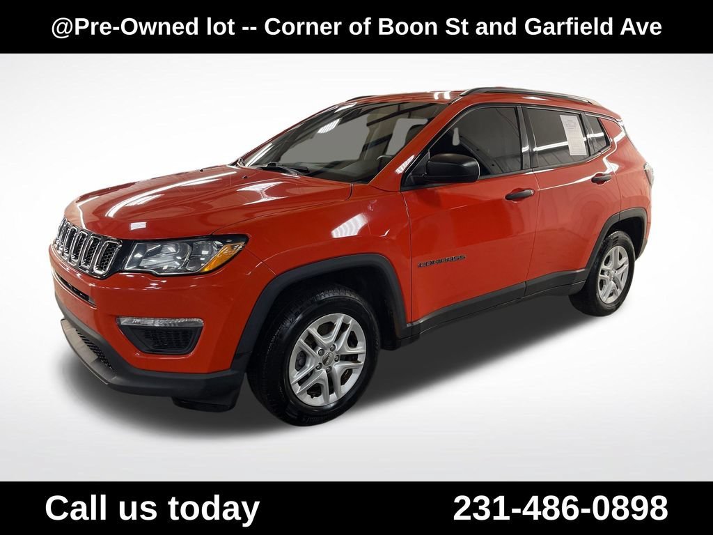 Used 2018  Jeep Sport image 1