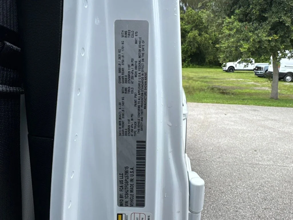Certified Used 2023 Bright White Clearcoat Jeep Overland image 14