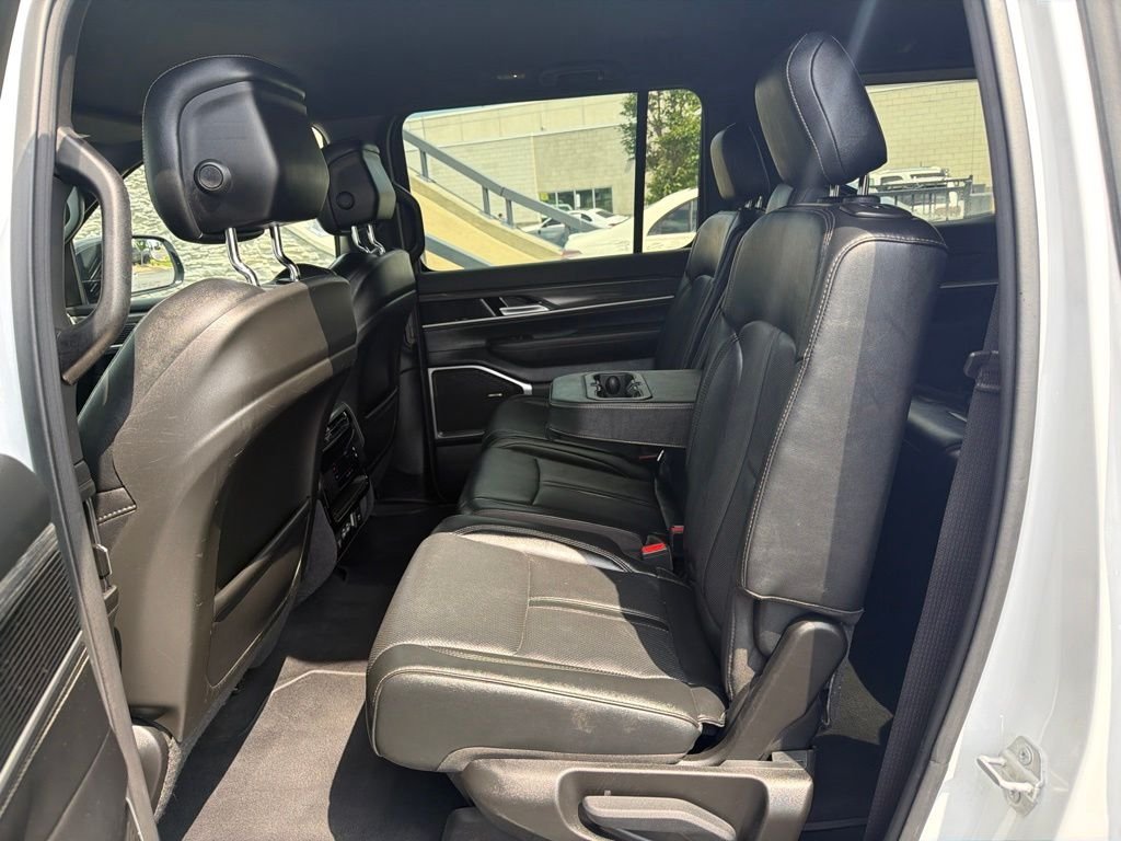 Used 2023 White Jeep Series II image 13