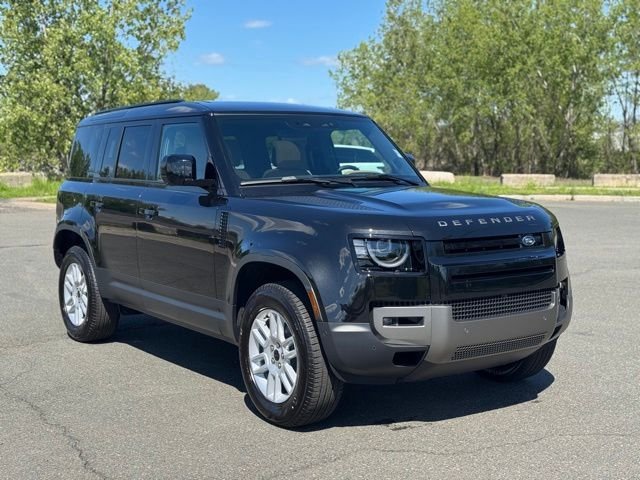 New 2026 Santorini Black Land Rover S image 7