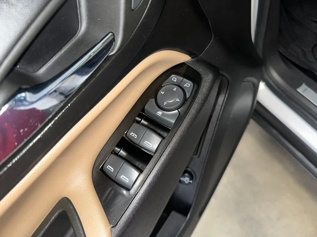 2023 Chevrolet Equinox Premier - Photo 9