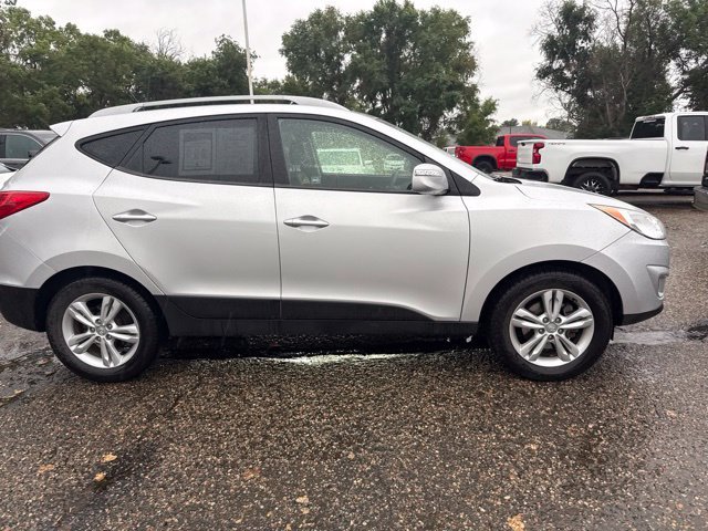 Used 2013 Silver Hyundai GLS image 2
