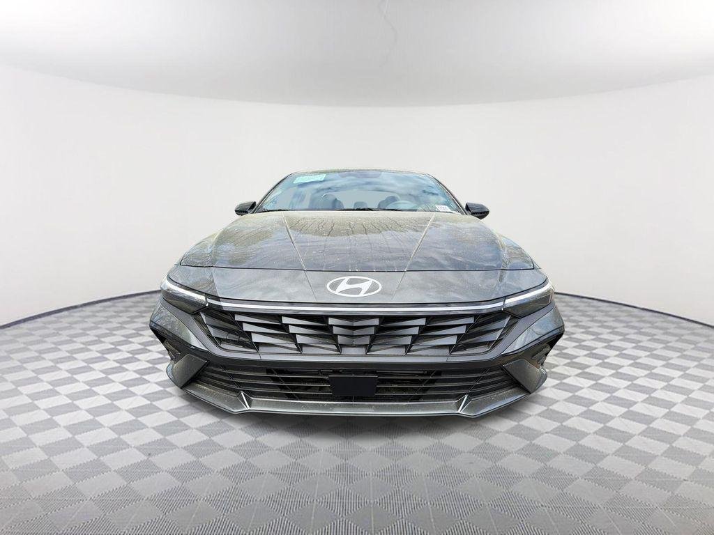 New 2026 Gray Hyundai SEL Sport Premium image 2