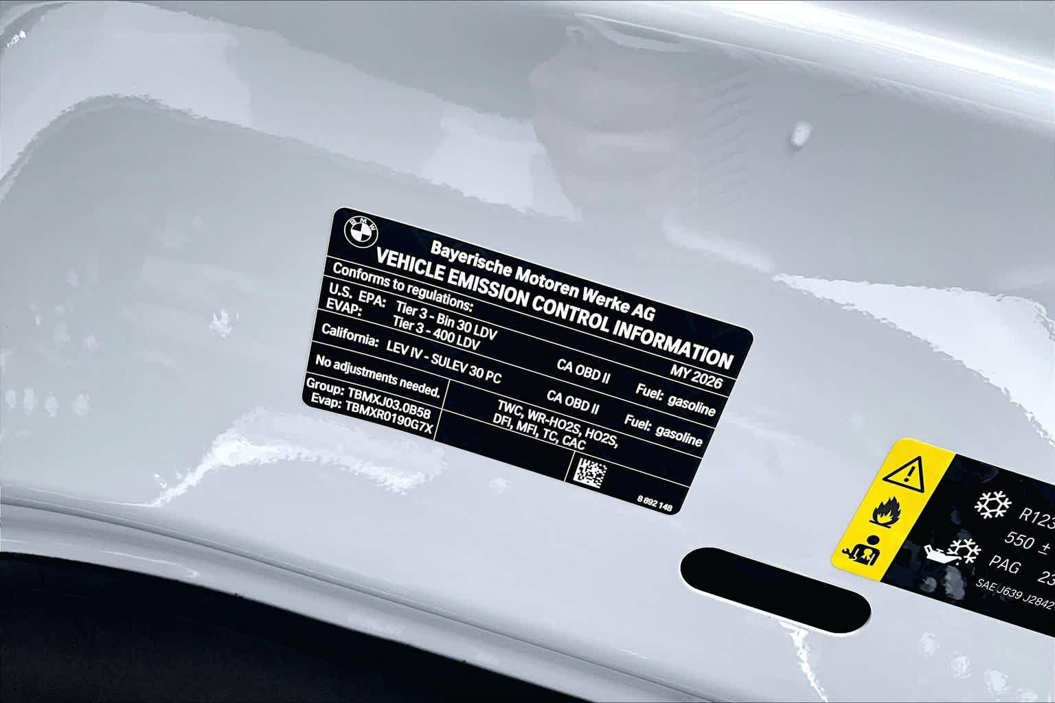 Used 2026 Mineral White Metallic BMW 740i image 33