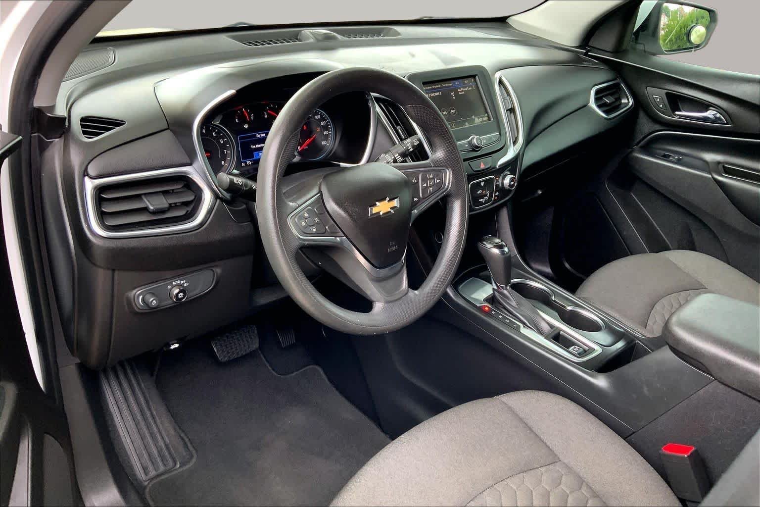 Used 2019 Summit White Chevrolet LT image 14