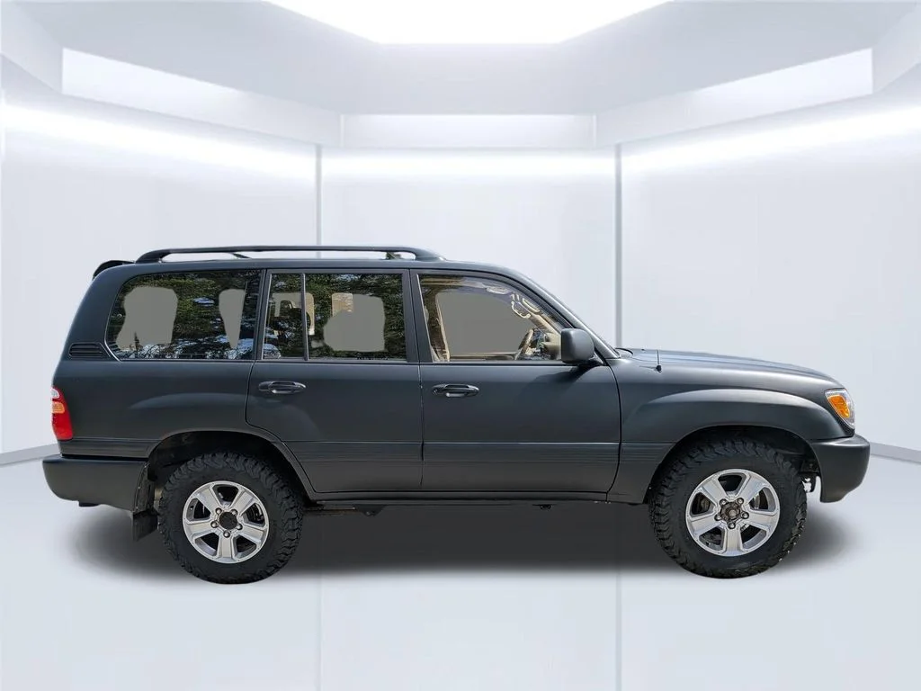 Used 2002 Green Toyota Base image 8