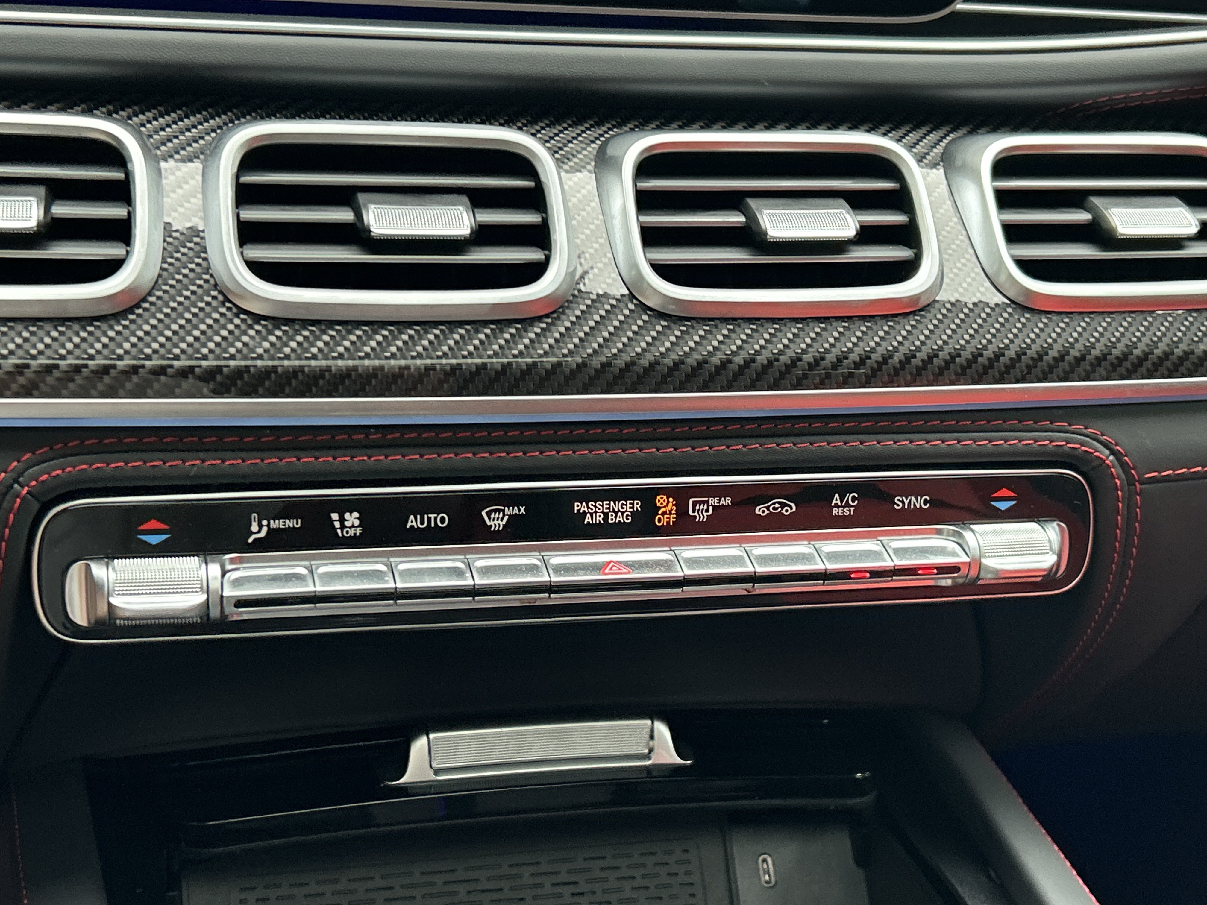 Certified Used 2026 MANUFAKTUR Silicon Grey Mercedes-Benz AMG® GLE 63 S 4MATIC®+ SUV image 34