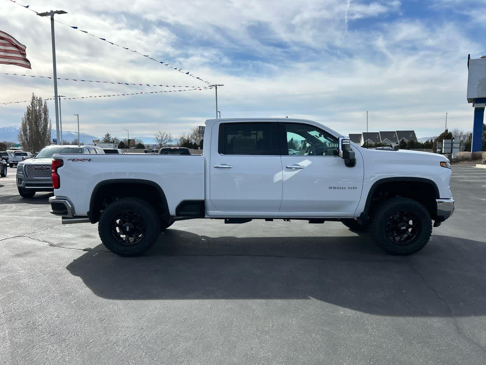 2026 Chevrolet Silverado 3500 HD LTZ - Photo 6