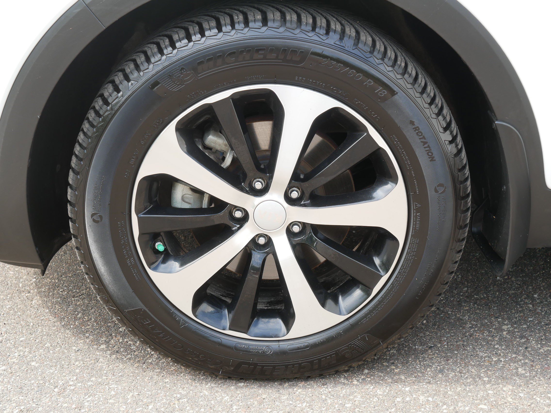 Certified Used 2017 Snow White Pearl Kia EX V6 image 15