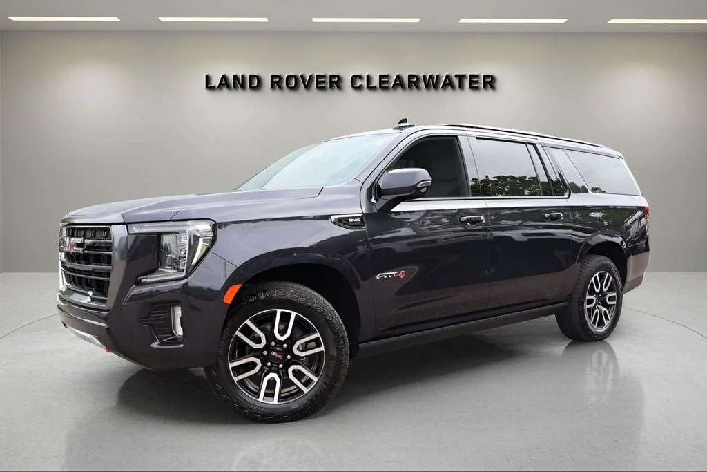 2024 GMC Yukon 4WD AT4's photo