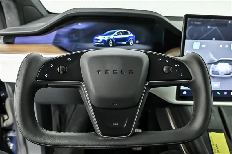Used 2023 Deep Blue Metallic Tesla Standard Range image 23