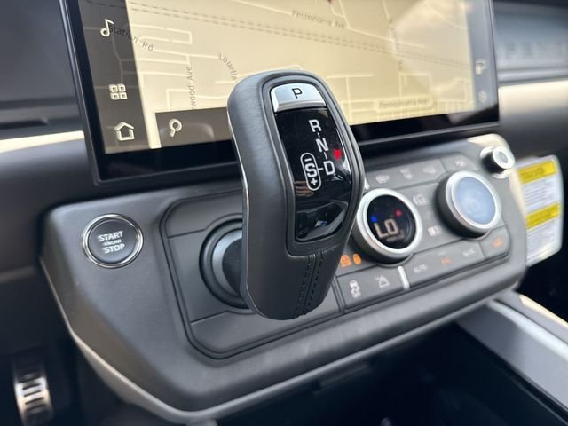 New 2026 Carpathian Grey LAND ROVER V8 image 19