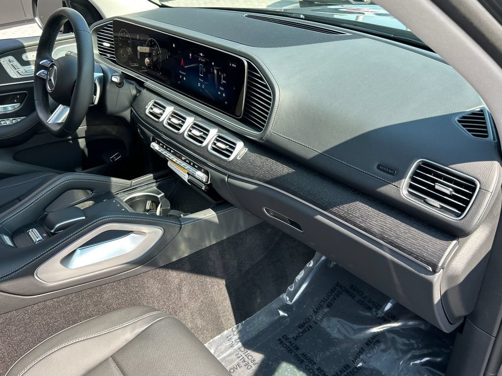New 2026 Selenite Grey Metallic Mercedes-Benz GLS 450 image 69