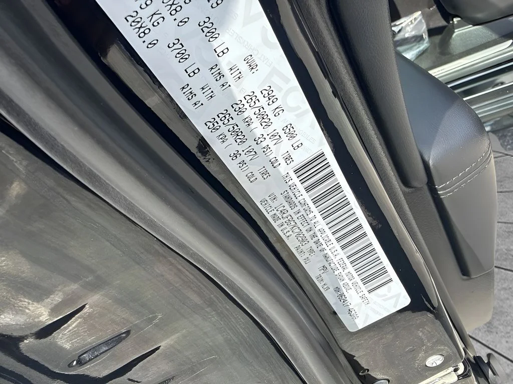 Used 2019 Black Jeep Limited X image 26