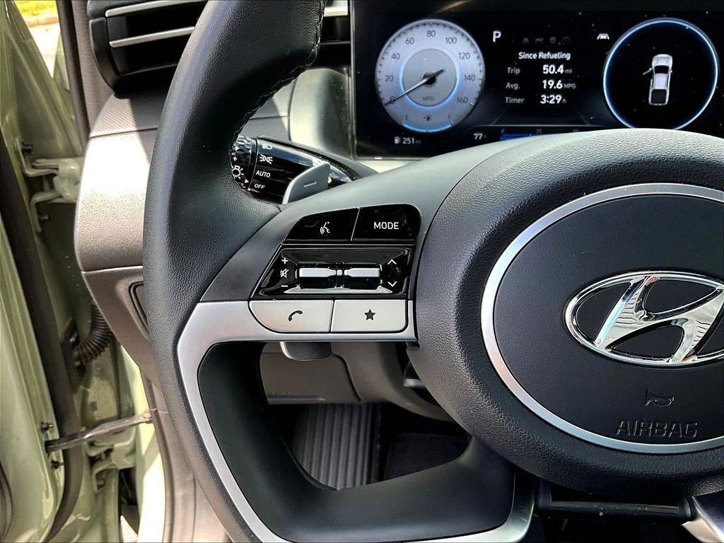 Used 2022 Gray Hyundai SEL Premium image 12