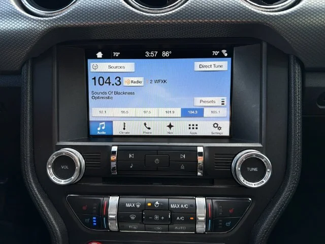 Used 2017 Red Ford GT Premium image 16