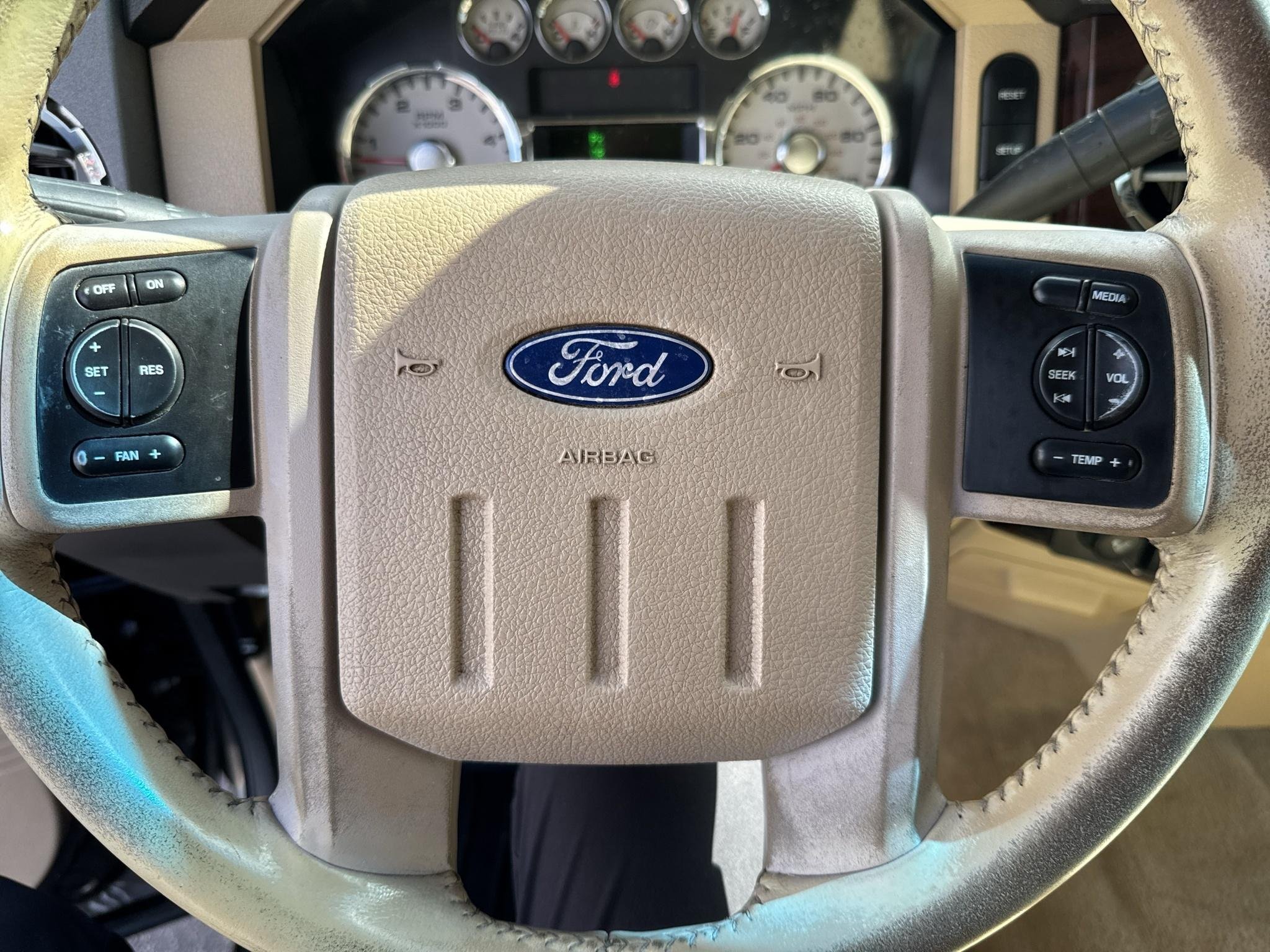 Used 2008 Dark Stone Clearcoat Metallic Ford Lariat image 8