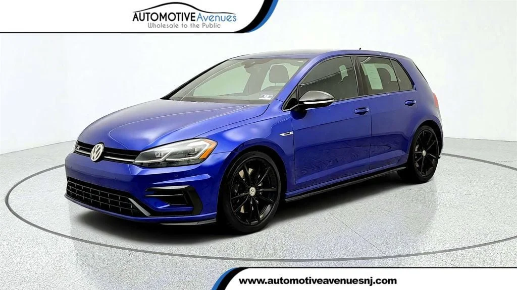 Used 2019 Lapiz Blue Metallic Volkswagen 2.0T Manual w/DCC/Nav image 1