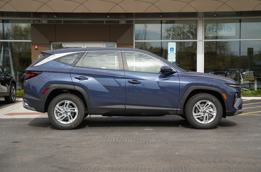 New 2026 Atlantis Blue Hyundai SE image 20