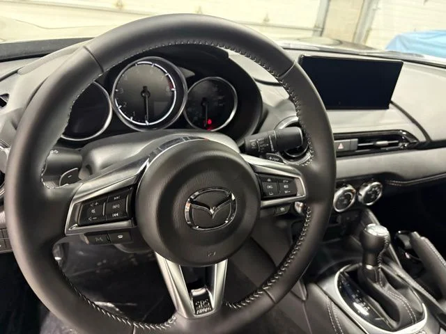 2026 Mazda MX-5 Miata Grand Touring - Photo 12