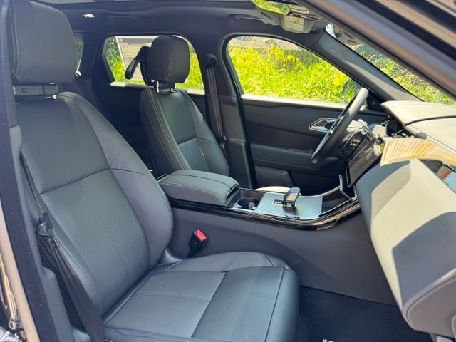 New 2026 Santorini Black Land Rover P250 Base image 20