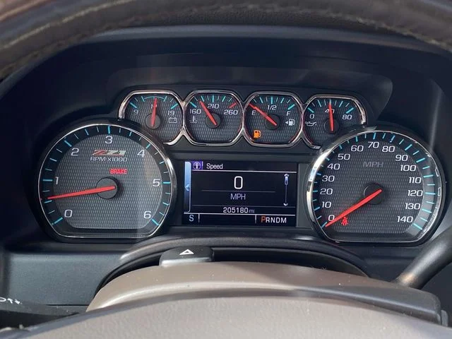 Used 2016 Deep Ocean Blue Chevrolet LTZ image 27