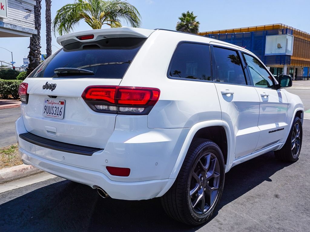 Used 2021 White Jeep Limited image 7
