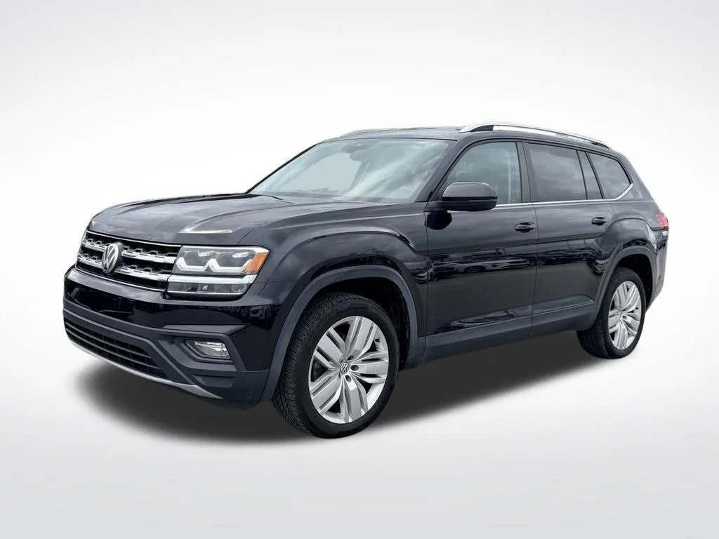 Used 2019 Black Volkswagen 3.6L V6 SE image 2