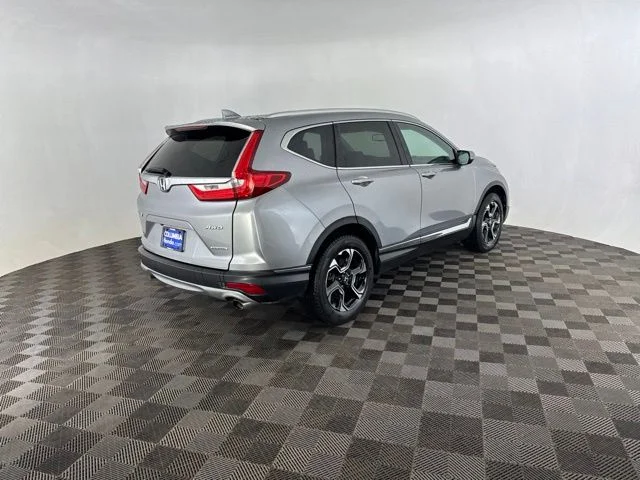 Used 2019 Silver Honda Touring image 7