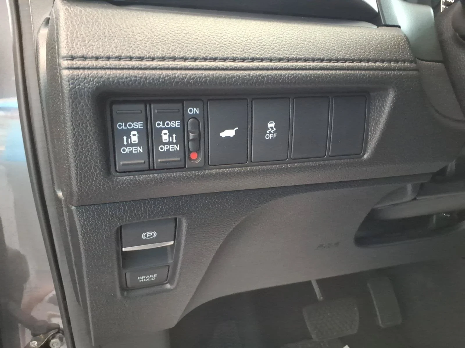 2025 Honda Odyssey EX-L - Photo 60