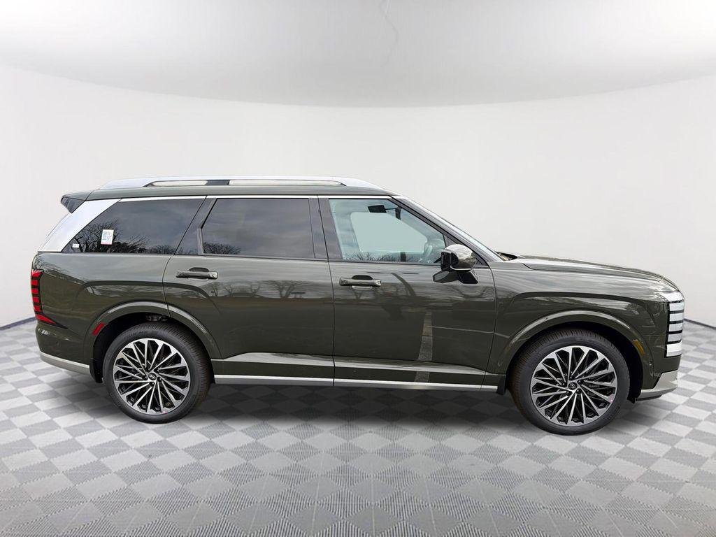 New 2026 Silver Hyundai Calligraphy FWD image 4
