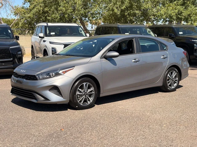 2023 Kia Forte LXS