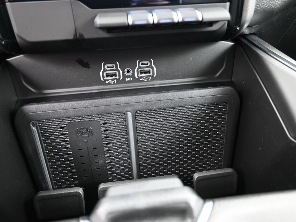 New 2026 Forged Blue Metallic Exterior Paint RAM Laramie image 9
