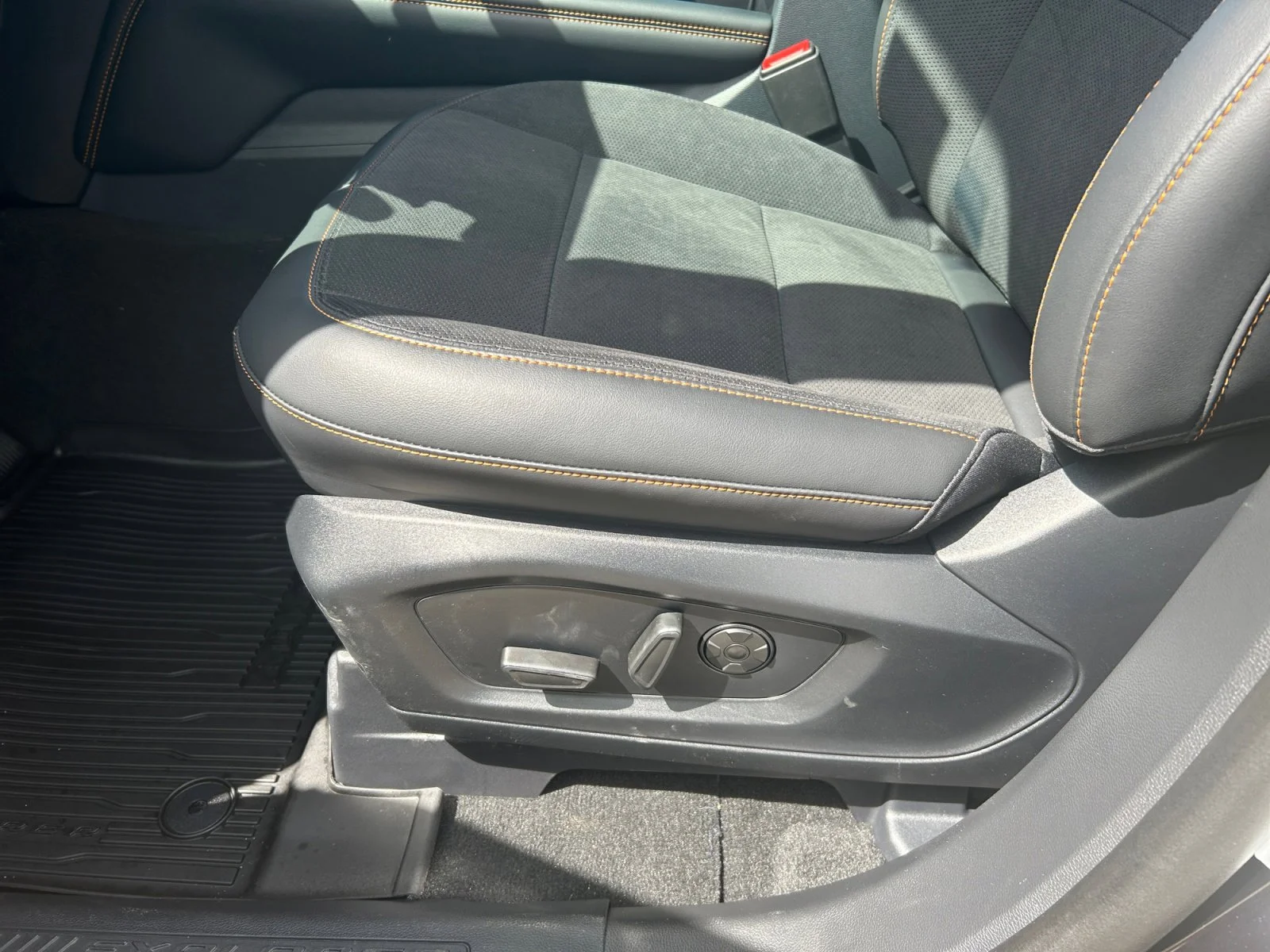New 2026 Agate Black Metallic Ford Tremor image 15
