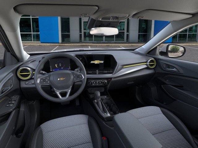 2026 Chevrolet Trax LT - Photo 15