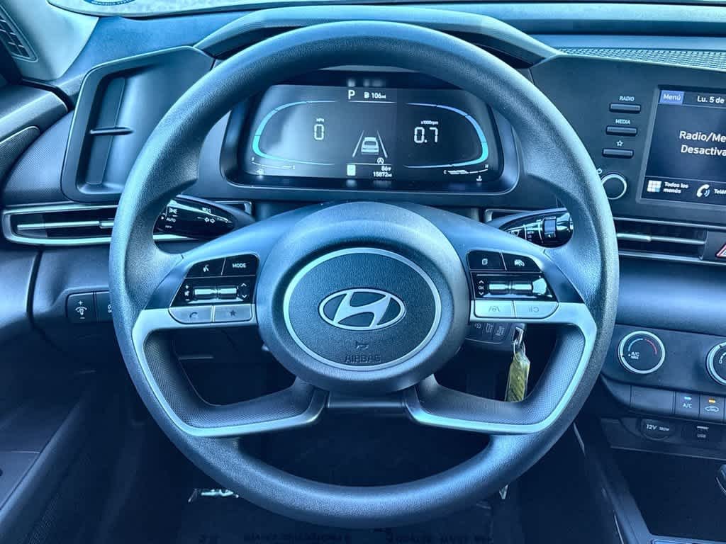 Used 2026 Fluid Metal Hyundai SE image 15